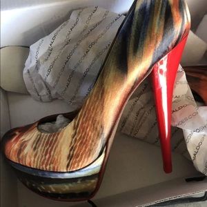 Aldo Womans Heels Brand New